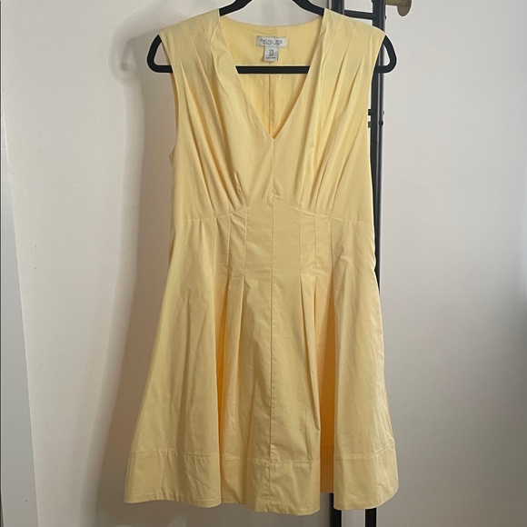 Rachel Zoe Dresses & Skirts - New Butter Yellow V Neck Knee Length Dress Sz 10 with pockets